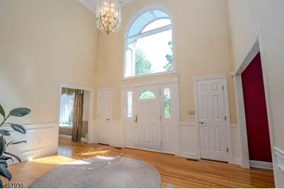 40 Newland Ct, Bridgewater, NJ 08807 - Photo 3