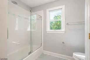 40 Newland Ct, Bridgewater Twp., NJ 08807 - Photo 25
