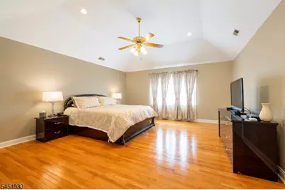 40 Newland Ct, Bridgewater Twp., NJ 08807 - Photo 15