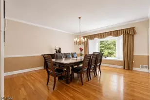 40 Newland Ct, Bridgewater Twp., NJ 08807 - Photo 5