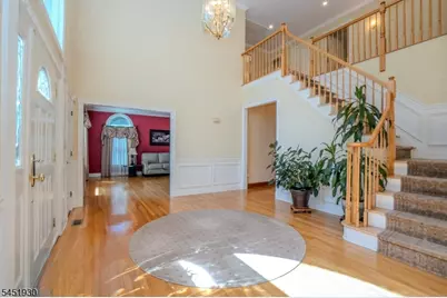 40 Newland Ct, Bridgewater Twp., NJ 08807 - Photo 3