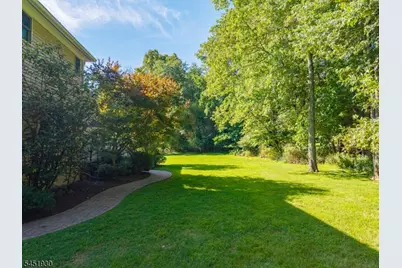 40 Newland Ct, Bridgewater Twp., NJ 08807 - Photo 33