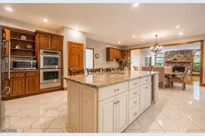 40 Newland Ct, Bridgewater Twp., NJ 08807 - Photo 9