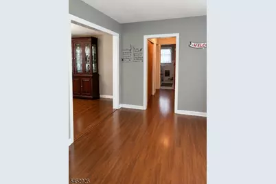 124 Main St, Bloomsbury, NJ 08804 - Photo 11