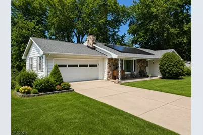 124 Main St, Bloomsbury, NJ 08804 - Photo 1