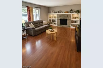 124 Main St, Bloomsbury, NJ 08804 - Photo 3