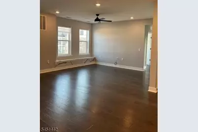 46 Whitney Ave, Morris Plains, NJ 07950 - Photo 9