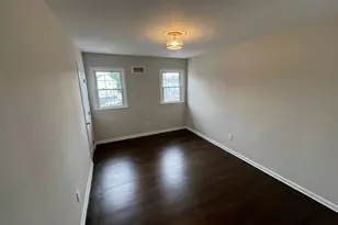 1006 Gifford Ct, Union Township, NJ 07083 - Photo 11