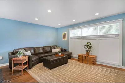 259 W Warren St, Washington Boro, NJ 07882 - Photo 5