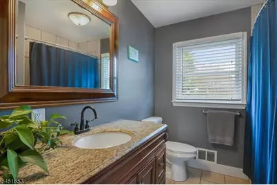 259 W Warren St, Washington Boro, NJ 07882 - Photo 17