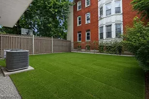 369 6th Ave, Newark, NJ 07107 - Photo 45