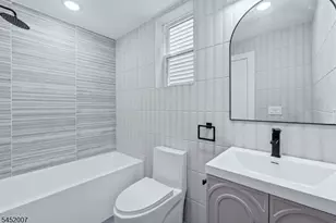 369 6th Ave, Newark, NJ 07107 - Photo 31