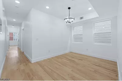 369 6th Ave, Newark, NJ 07107 - Photo 9