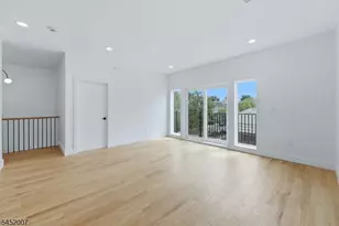 369 6th Ave, Newark, NJ 07107 - Photo 21