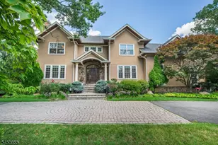 11 N Pocono Rd, Mountain Lakes, NJ 07046 - Photo 3