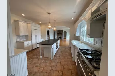 11 N Pocono Rd, Mountain Lakes, NJ 07046 - Photo 5