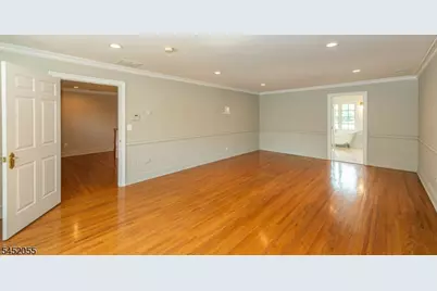 11 N Pocono Rd, Mountain Lakes, NJ 07046 - Photo 25