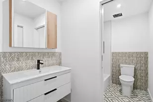 643 S 10th St, Newark, NJ 07108 - Photo 15