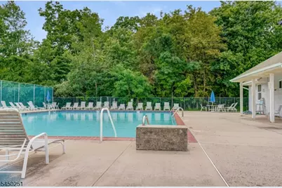 262 Retta Ct, Piscataway Township, NJ 08854 - Photo 37