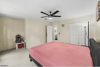 262 Retta Ct, Piscataway Township, NJ 08854 - Photo 23