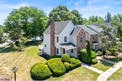42 Shire Ct, Hillsborough Township, NJ 08844 - Photo 3