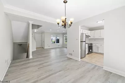 42 Shire Ct, Hillsborough Township, NJ 08844 - Photo 13