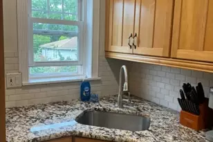 815 Seymour Ave, Linden, NJ 07036 - Photo 3