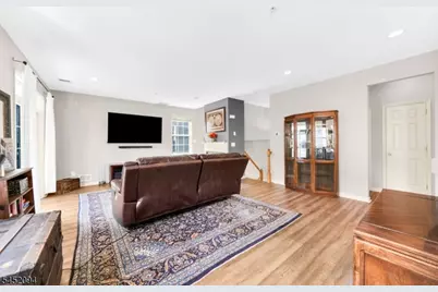 158 George Russell Way, Clifton, NJ 07013 - Photo 7