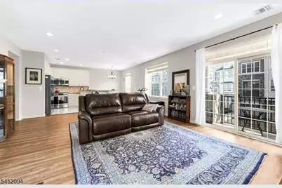 158 George Russell Way, Clifton, NJ 07013 - Photo 5