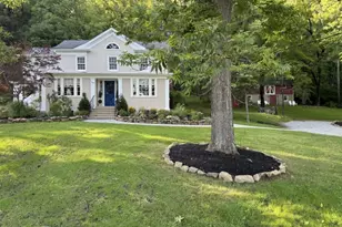 159 Mountainside Rd, Mendham Township, NJ 07945 - Photo 3