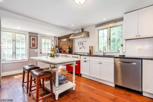 159 Mountainside Rd, Mendham Township, NJ 07945 - Photo 11