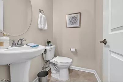 18 Cortland Ct-Unit A, Livingston, NJ 07039 - Photo 17