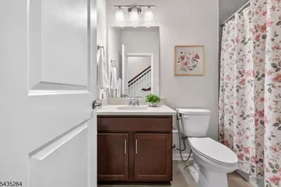 18 Cortland Ct-Unit A, Livingston, NJ 07039 - Photo 7