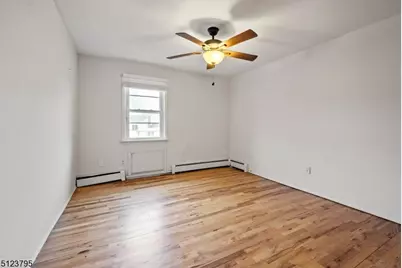 480 Parkway Dr #1, Clark Township, NJ 07066 - Photo 17