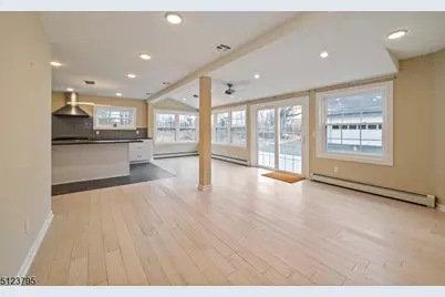 480 Parkway Dr #1, Clark Township, NJ 07066 - Photo 5