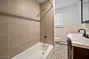 480 Parkway Dr, Clark Township, NJ 07066 - Photo 19