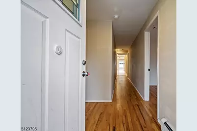 480 Parkway Dr #1, Clark Township, NJ 07066 - Photo 3