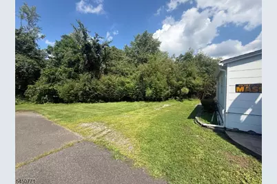 493 Union Ave, Bridgewater, NJ 08807 - Photo 3