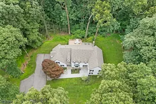 31 Warren Cutting, Chester, NJ 07930 - Photo 41