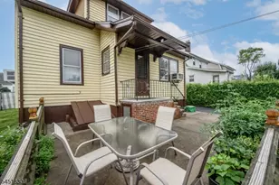 938 Ray Ave, Union Township, NJ 07083 - Photo 35