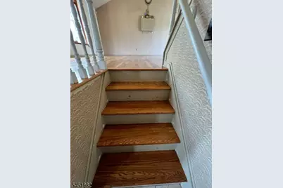114 Sandra Dr, Totowa, NJ 07512 - Photo 3