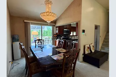 114 Sandra Dr, Totowa, NJ 07512 - Photo 7
