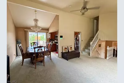 114 Sandra Dr, Totowa, NJ 07512 - Photo 11