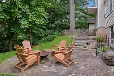 8 Franklin Pl, Summit, NJ 07901 - Photo 29