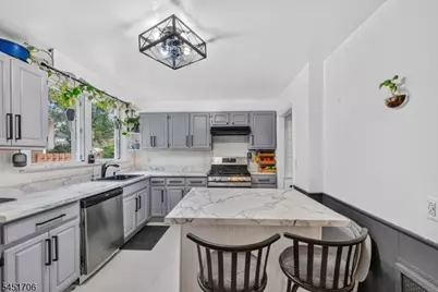 35 Lakeview Pl, Verona, NJ 07044 - Photo 33