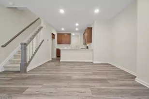 8 Jessica Ln, Union Township, NJ 07083 - Photo 15