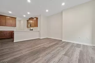 8 Jessica Ln, Union Township, NJ 07083 - Photo 11