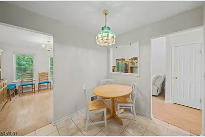 25 Pelican Pt, Hampton Township, NJ 07860 - Photo 11