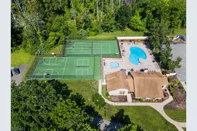 25 Pelican Pt, Hampton Township, NJ 07860 - Photo 17