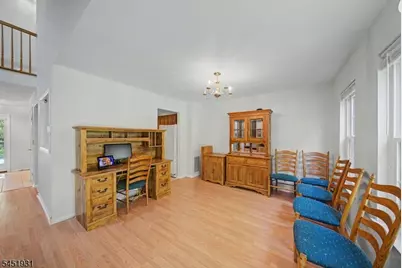 25 Pelican Pt, Hampton Township, NJ 07860 - Photo 5